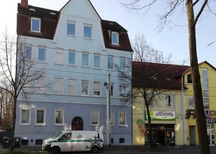 Ferienwohnung - Apartment Mit Balkon In Halle-Saale, Trotha